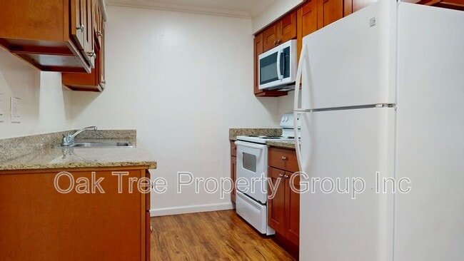 Building Photo - 623 F St