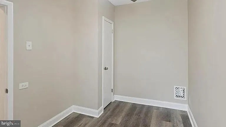 Building Photo - 2336 Pierce St