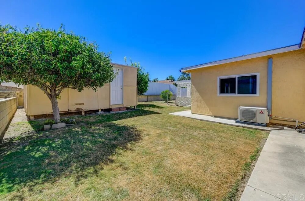 Building Photo - 6435 Bullock Dr