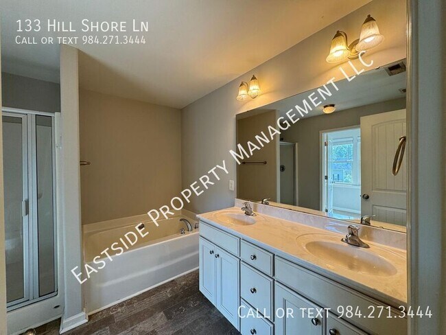 Building Photo - 133 Hill Shore Ln