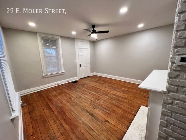 Building Photo - 29 E Moler St