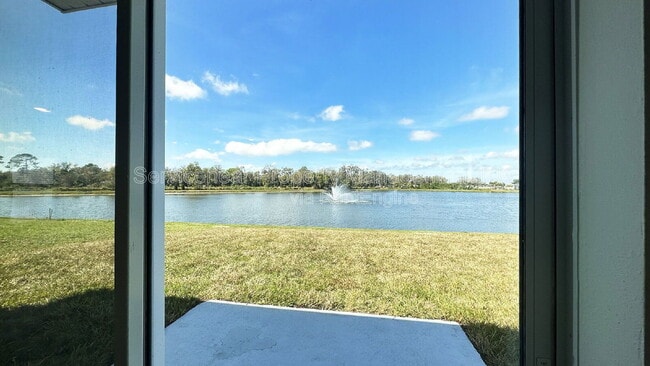 Building Photo - 2926 Rock Sound St