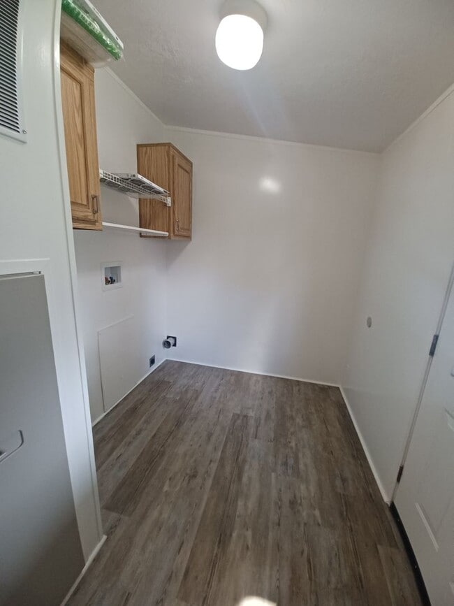 Building Photo - 3 Bedroom 2 Bath Manufactured House