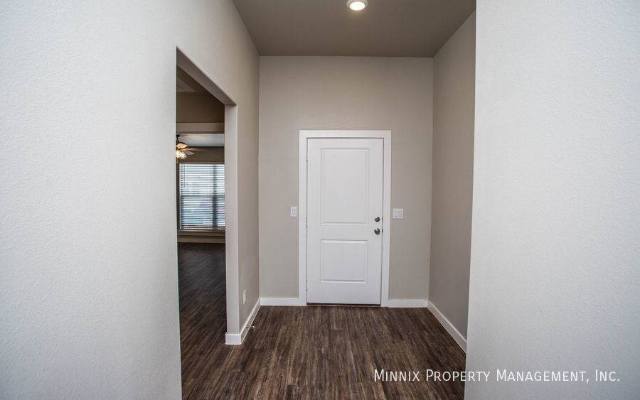 Building Photo - 2148 Kirksey Ave