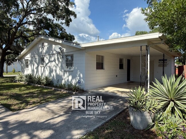 Building Photo - 5910 Nebraska Ave