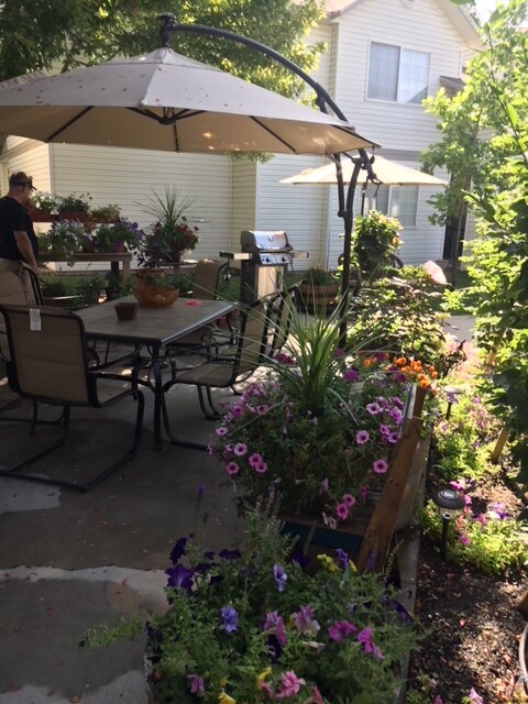 Community Patio - 7626 W Opohonga Ln