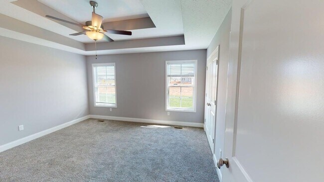 Building Photo - For Lease Beautiful 3 Bedroom, 2 Bath Home in Spring Lakes Subdivision.