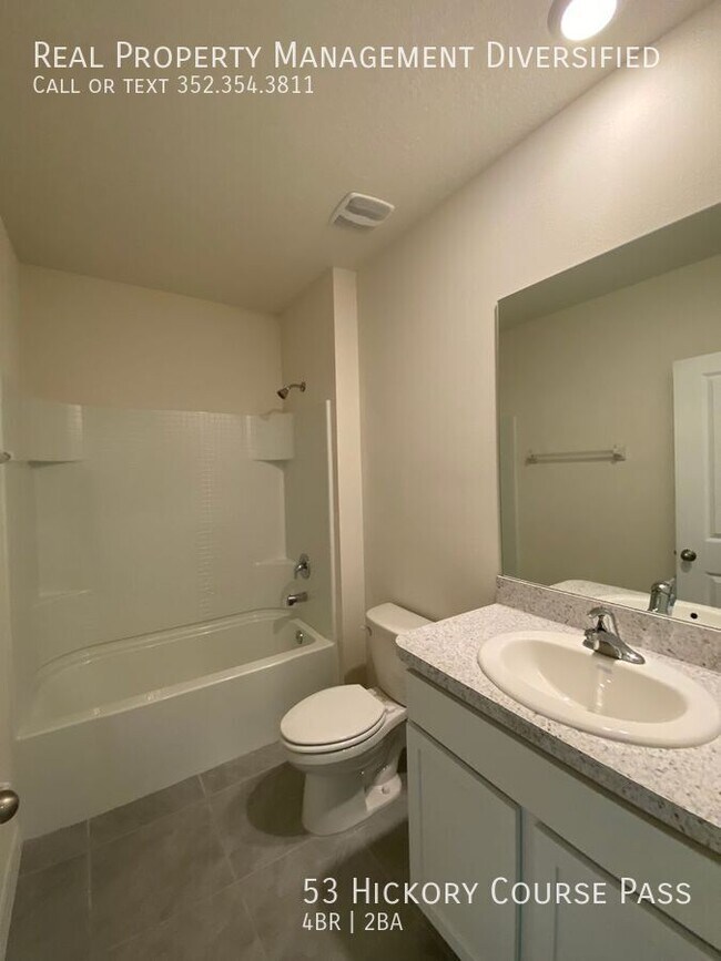 Building Photo - Lake Diamond North - Welcome Home