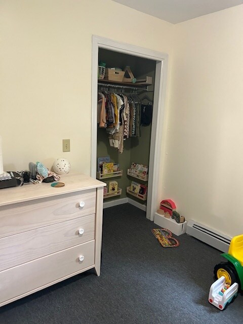 Building Photo - 20 Holbrook Ct