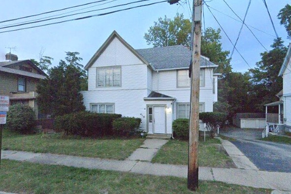 Primary Photo - 415 N Sheridan Rd