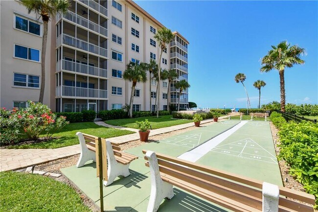 Building Photo - 800 Benjamin Franklin Dr