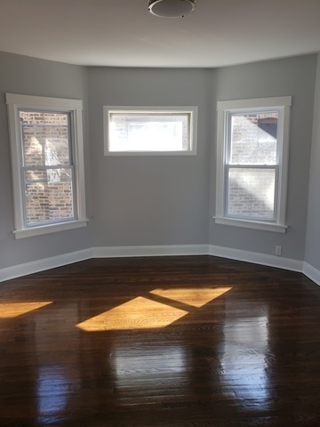 Building Photo - 935 N Massasoit Ave