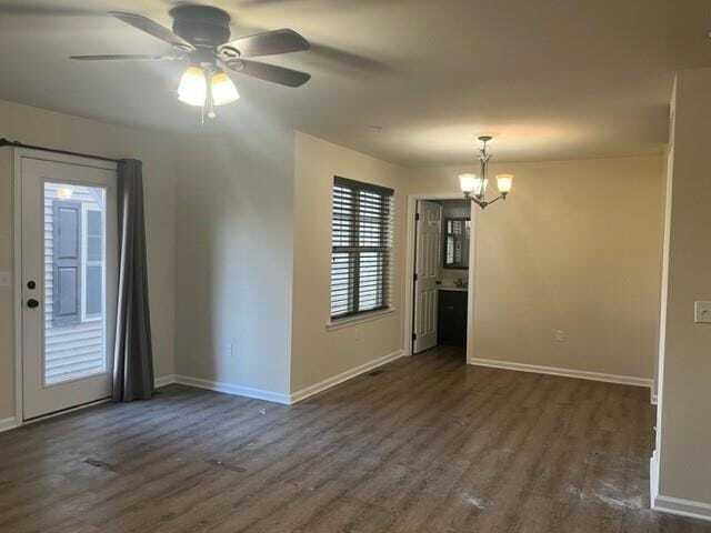 Building Photo - 629 Linden St