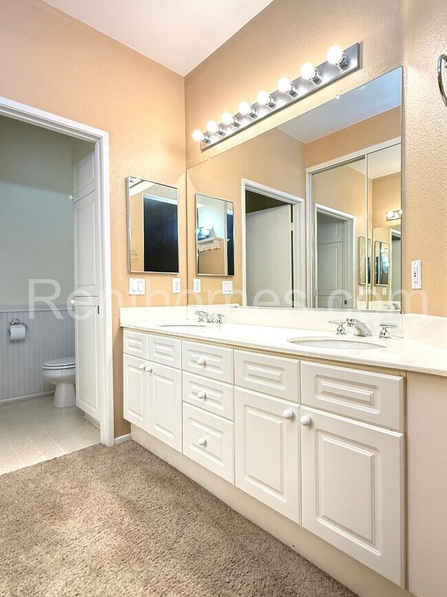 Building Photo - 10728-242 Sabre Hill Drive