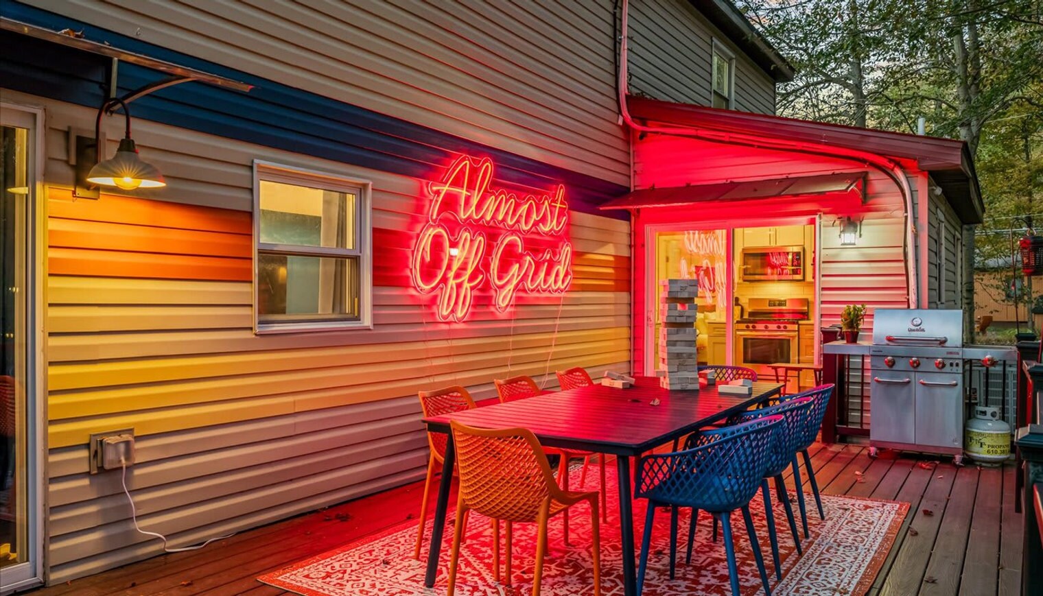 Building Photo - 223 Paxinos Dr