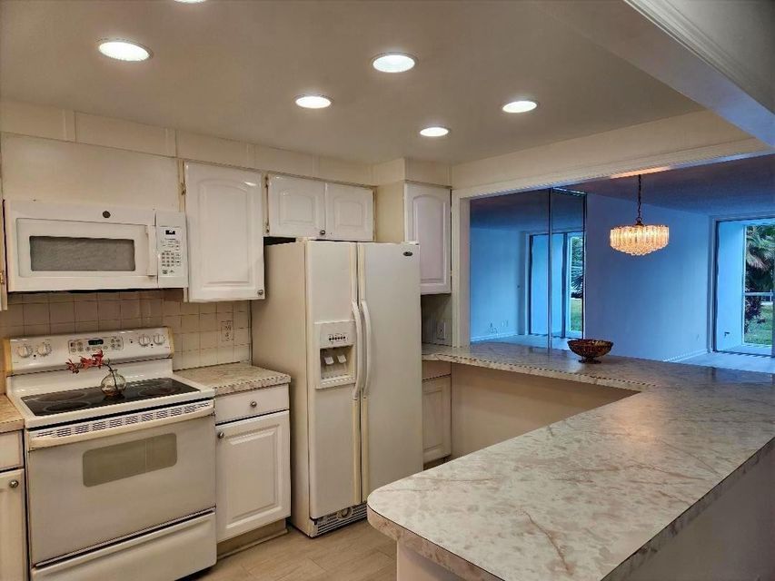 Building Photo - 2000 S Federal Hwy