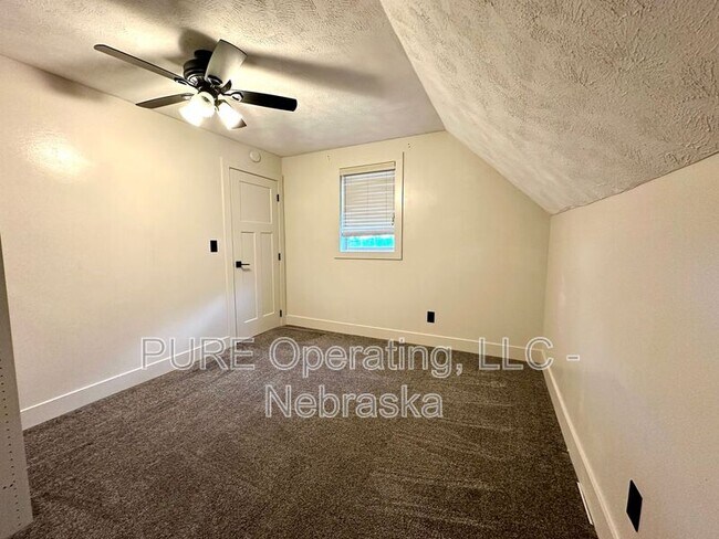 Building Photo - 2814 N 204th St
