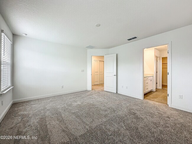 Building Photo - 133 Otsego Ln