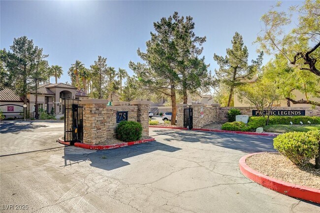 Building Photo - 75 N Valle Verde Dr