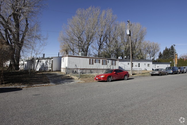 Primary Photo - Sundown Apartments