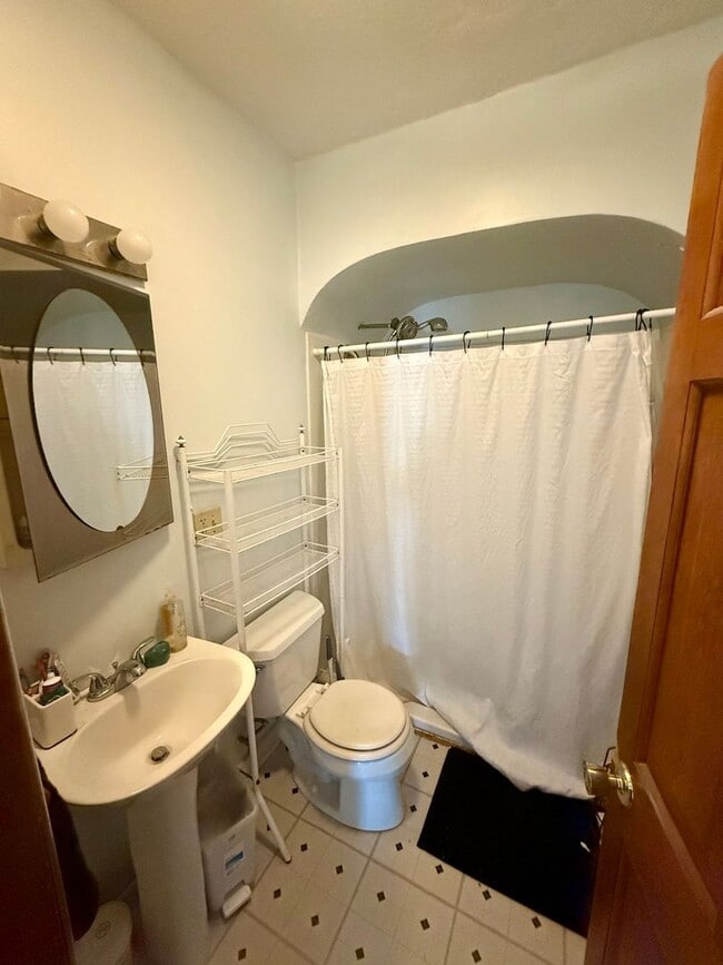 Building Photo - 3 Bed 1 Bath Single Family Home in Wausau