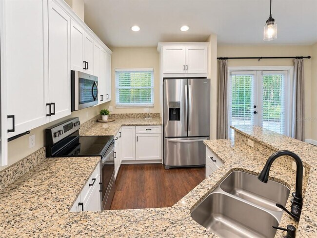 Building Photo - 6202 SW 86th Way