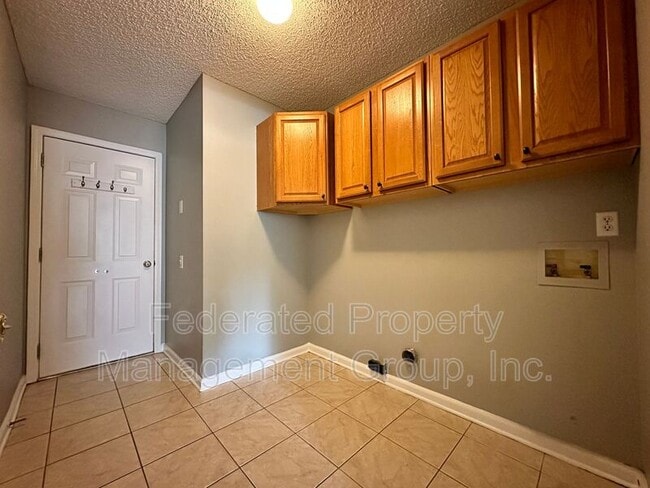 Building Photo - 620 Catherine Foster Ln