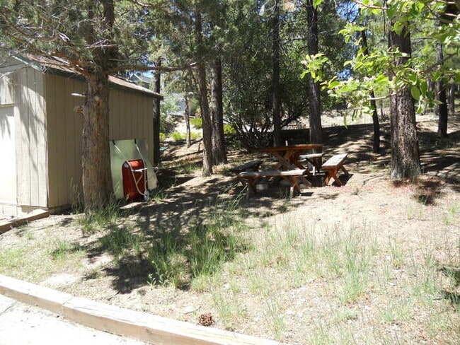 Building Photo - 42784 Sonoma Dr