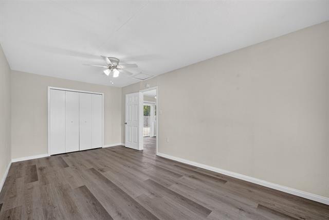 Building Photo - 517 Willow Oak Dr