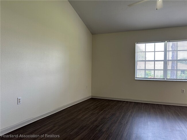 Building Photo - 4800 Cadagua Dr