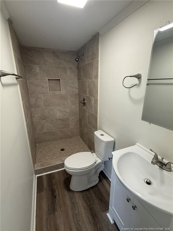 Building Photo - 671 Forest Dr