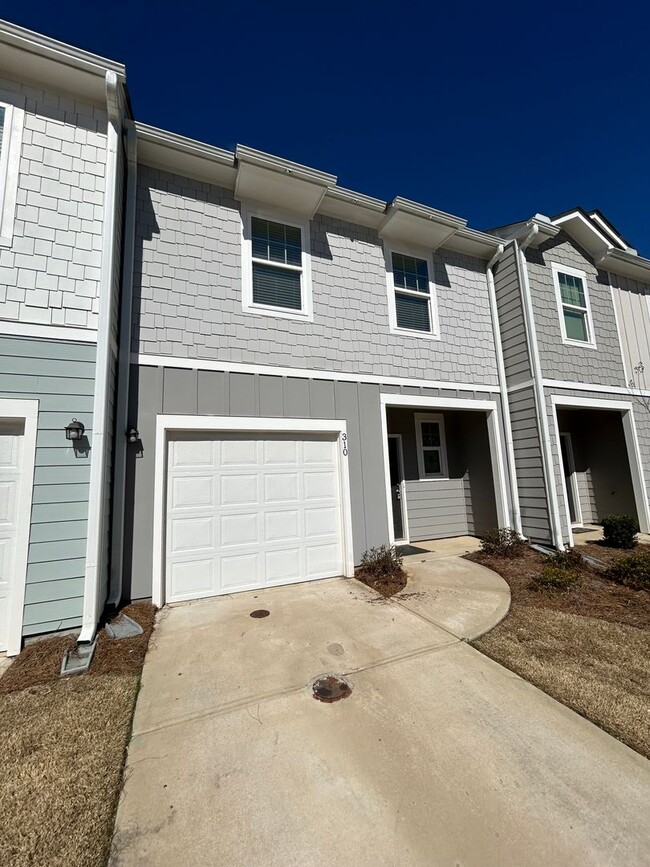 Building Photo - Nice 3/2.5 Townhouse in Cartersville- $1,595