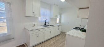 Building Photo - 16911 Glenetta Way