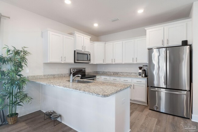 Building Photo - 7861 Evening Glow Dr