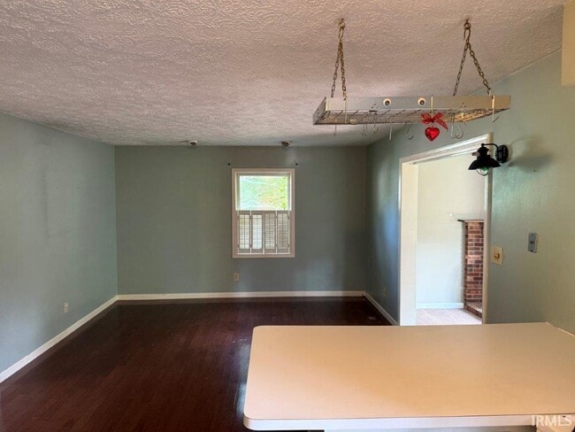 Building Photo - 4317 E Wembley Ct