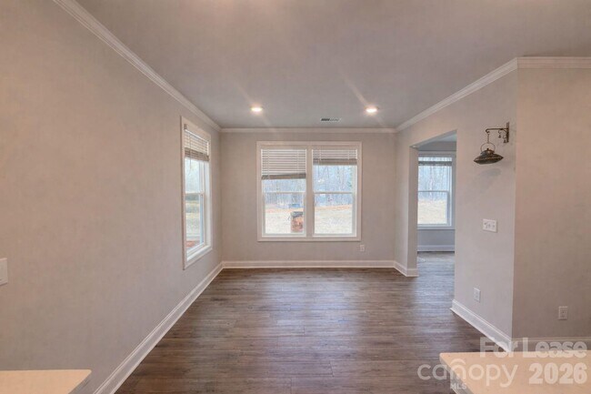 Building Photo - 1211 Ashe Mdw Dr