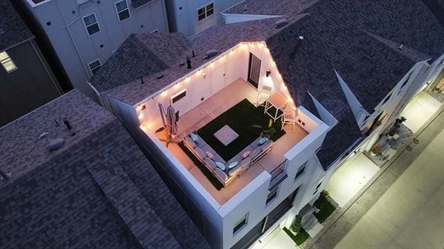 Building Photo - 2537 El Camino Ln