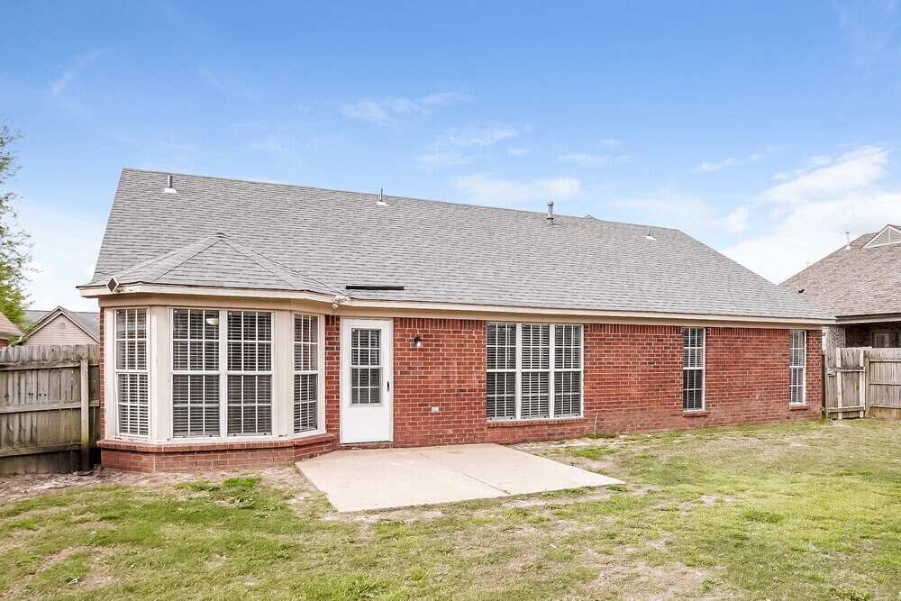 Building Photo - 1656 Mary Payton Dr