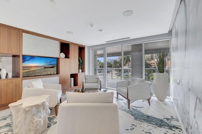 Building Photo - 200 SE Mizner Blvd