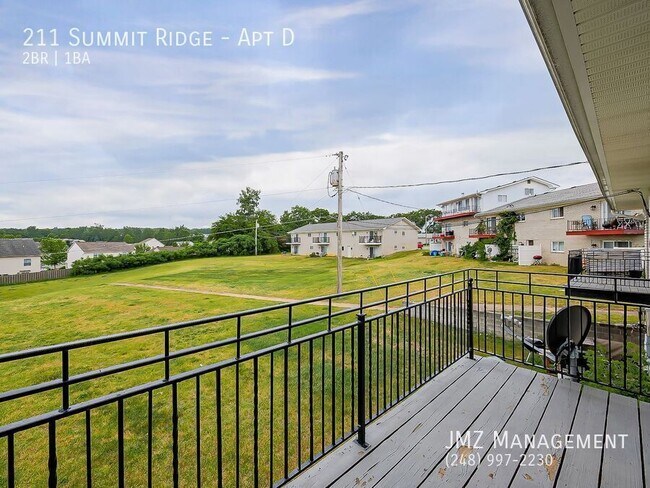 Building Photo - 211 Summit Ridge-Apt D