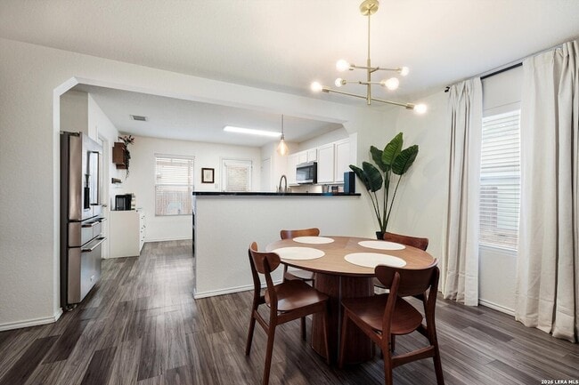 Building Photo - 8111 Running Hollow