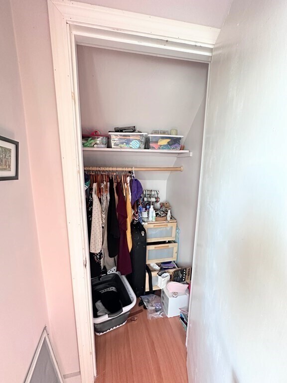 Building Photo - 69 Antwerp St