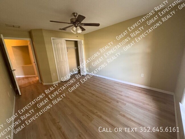 Building Photo - 16282 SW 15th Ct
