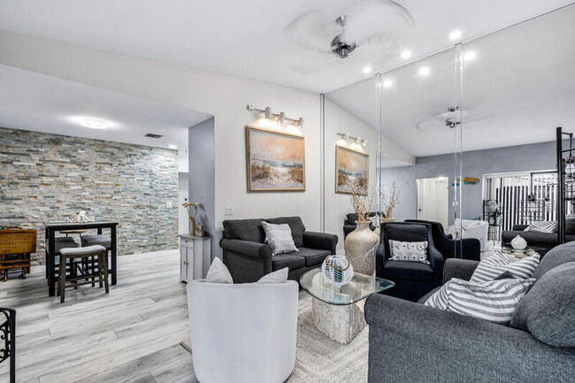 Building Photo - 2503 Waterview Cir