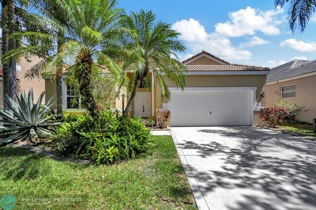 Building Photo - 6455 NW 78th Dr