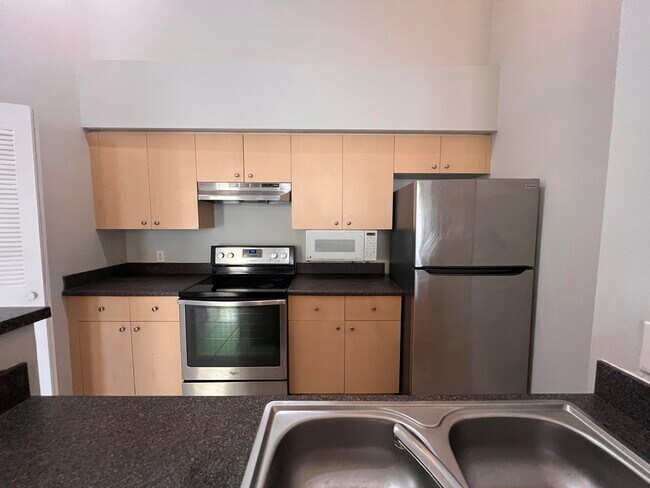 Building Photo - 4241 San Marino Blvd