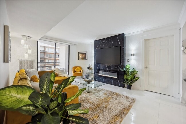 Building Photo - 3525 Sage Rd