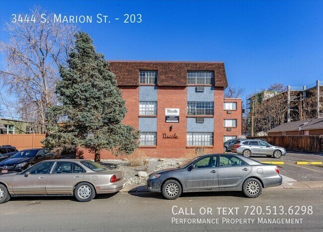 Building Photo - 3444 S Marion St