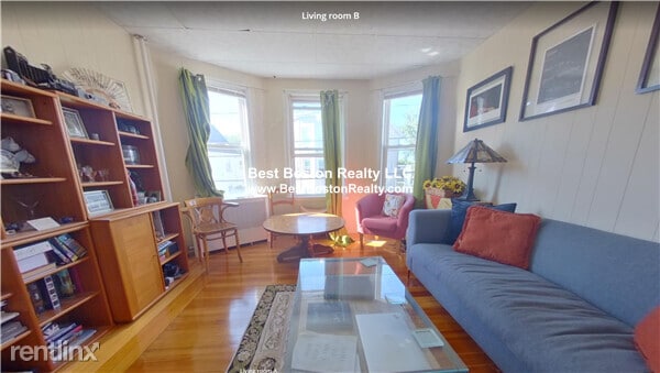 Building Photo - 82 Concord Ave