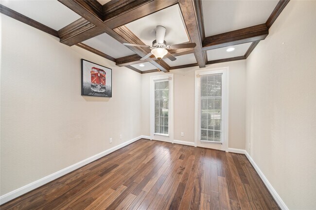 Building Photo - 10314 Radcliff Lake Dr